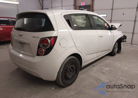 2016 Chevrolet Sonic Ls Auto из США, поврежденный, VIN 1G1JA6SH1G4179037